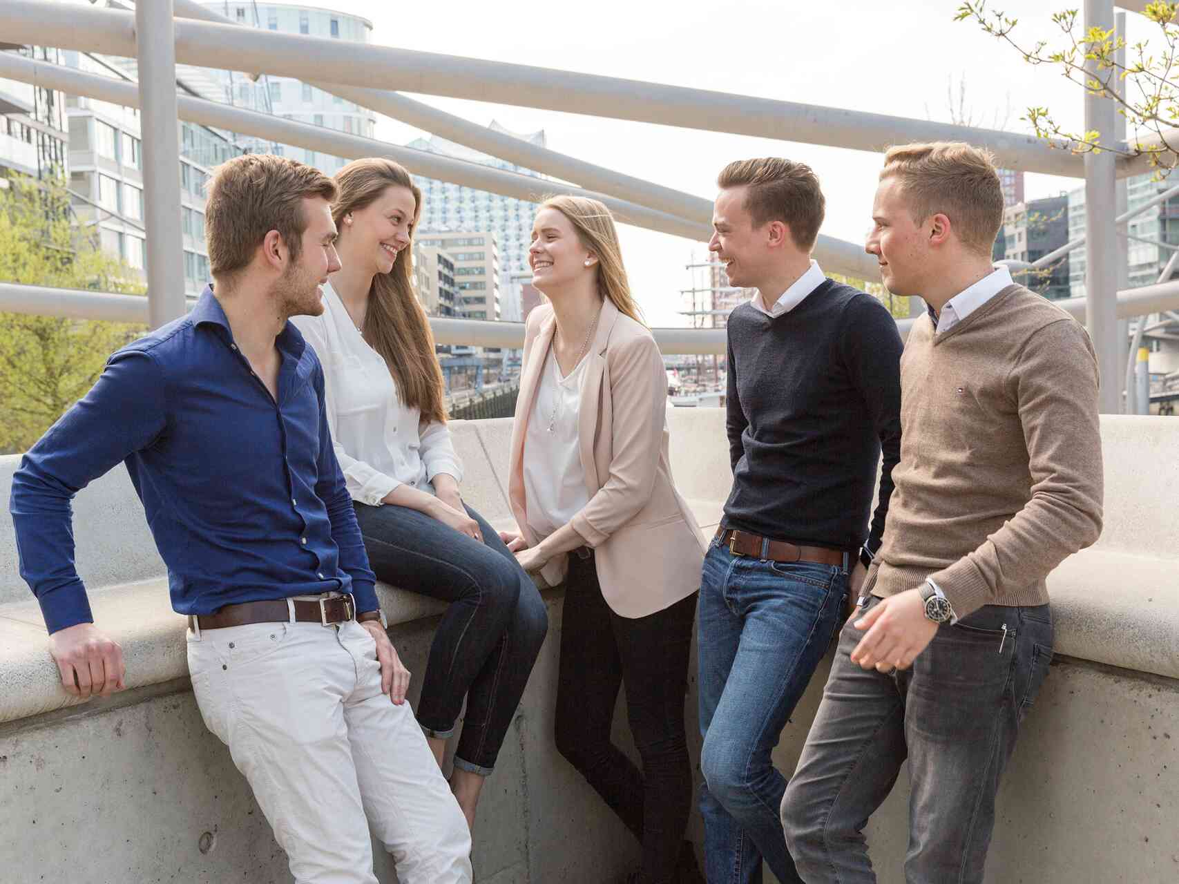 About us - Feedback Absolvent:innen